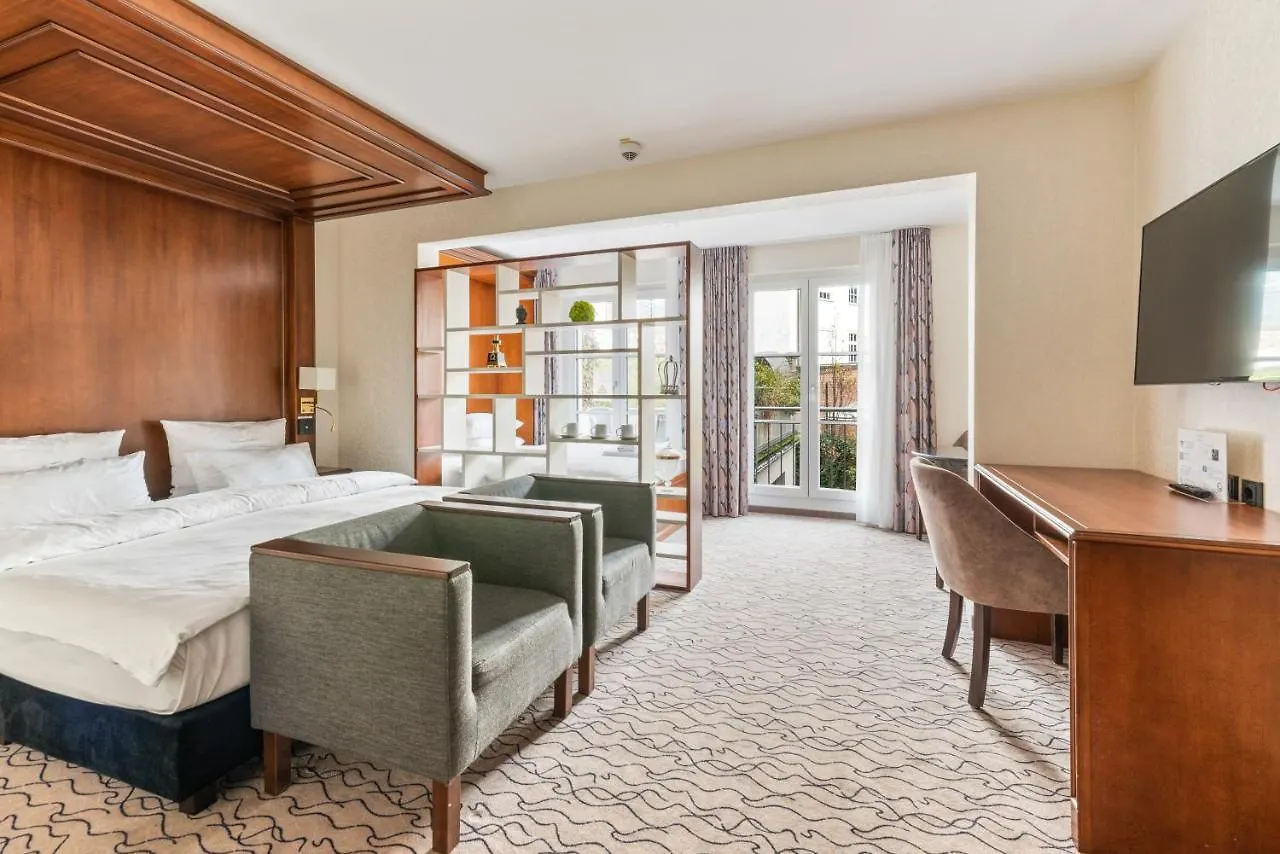 **** Hotel Advastay By King'S München Deutschland
